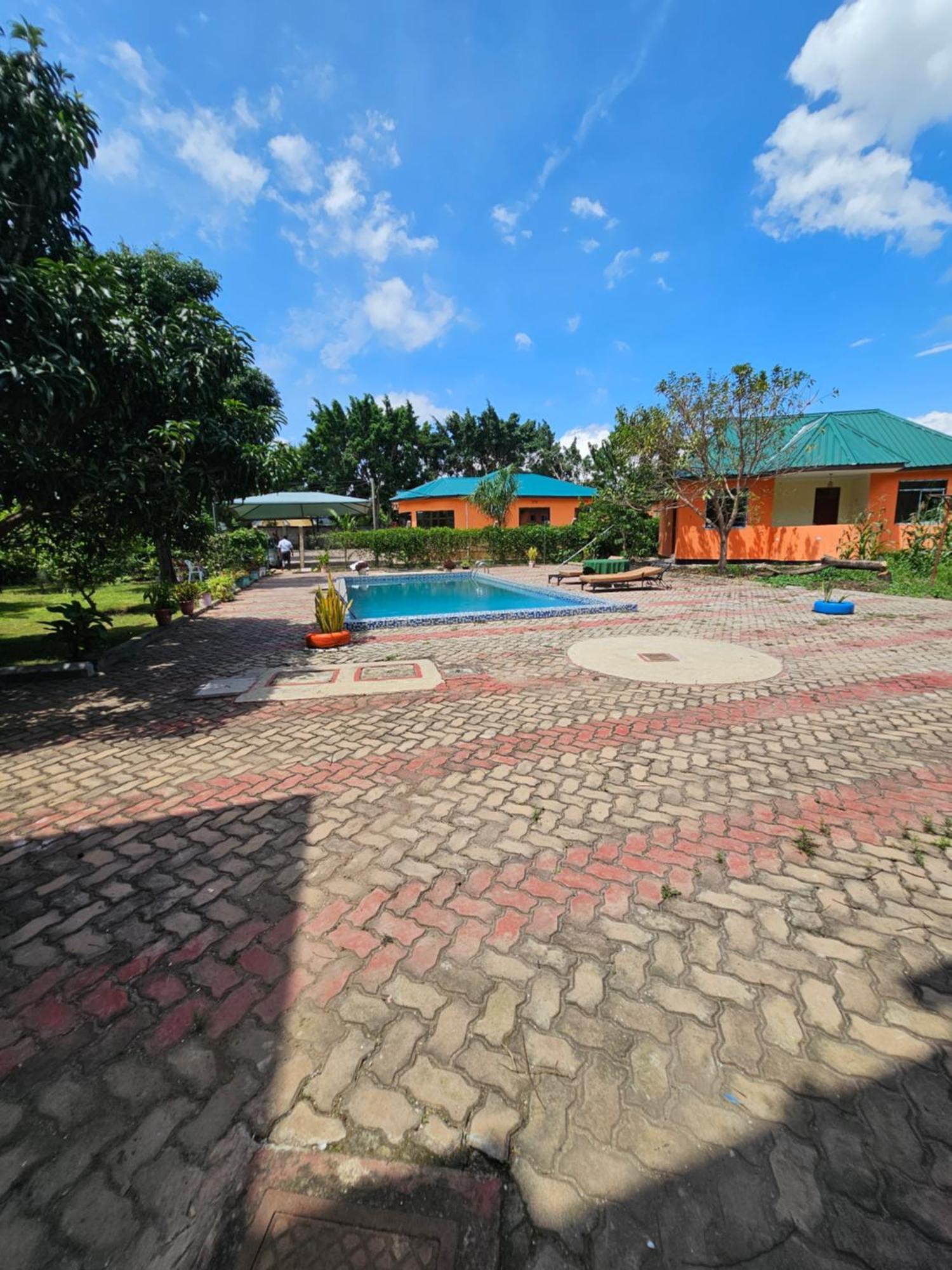 B-More Comfort Stay Boma la Ngombe Buitenkant foto