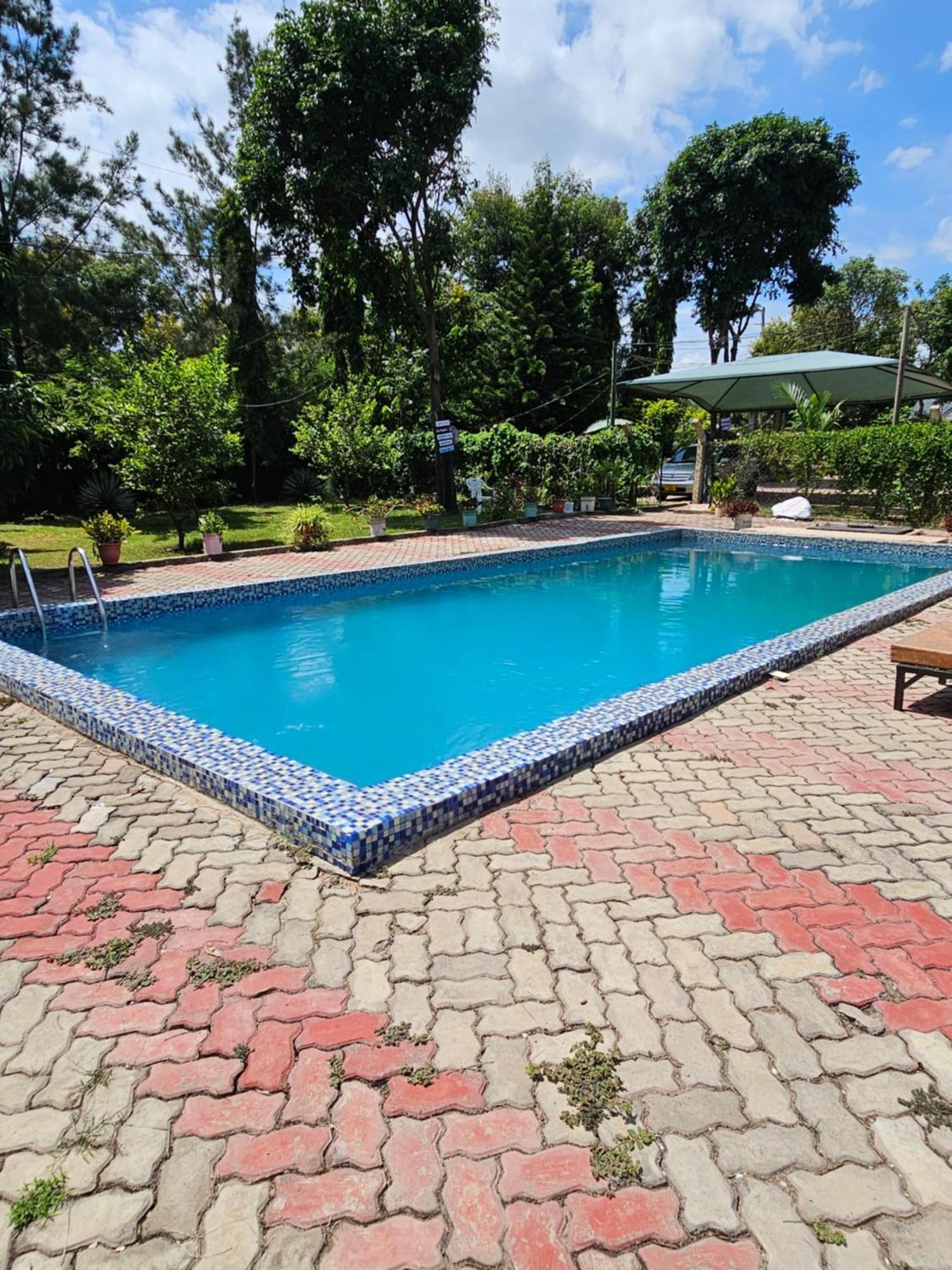B-More Comfort Stay Boma la Ngombe Buitenkant foto