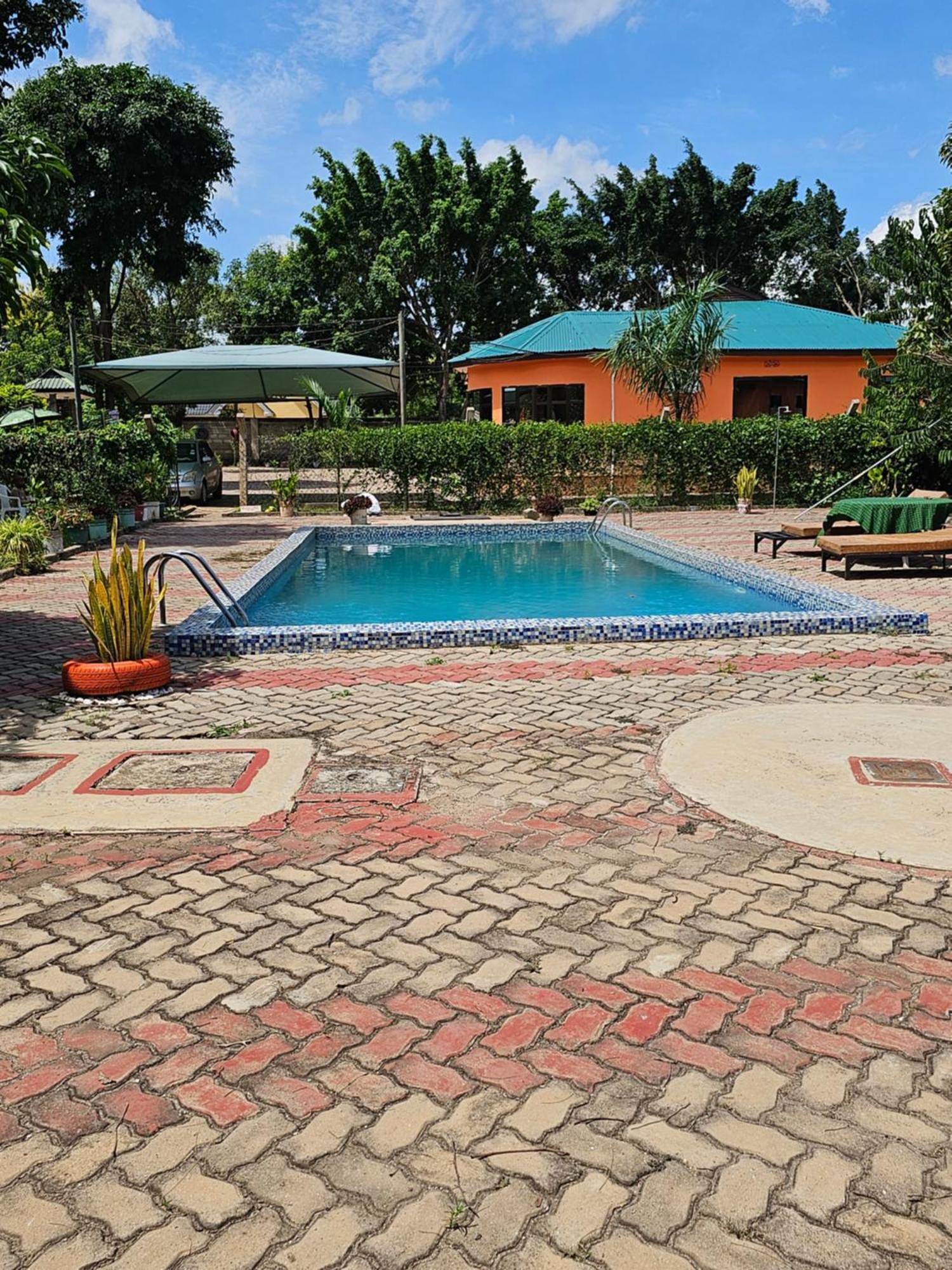 B-More Comfort Stay Boma la Ngombe Buitenkant foto