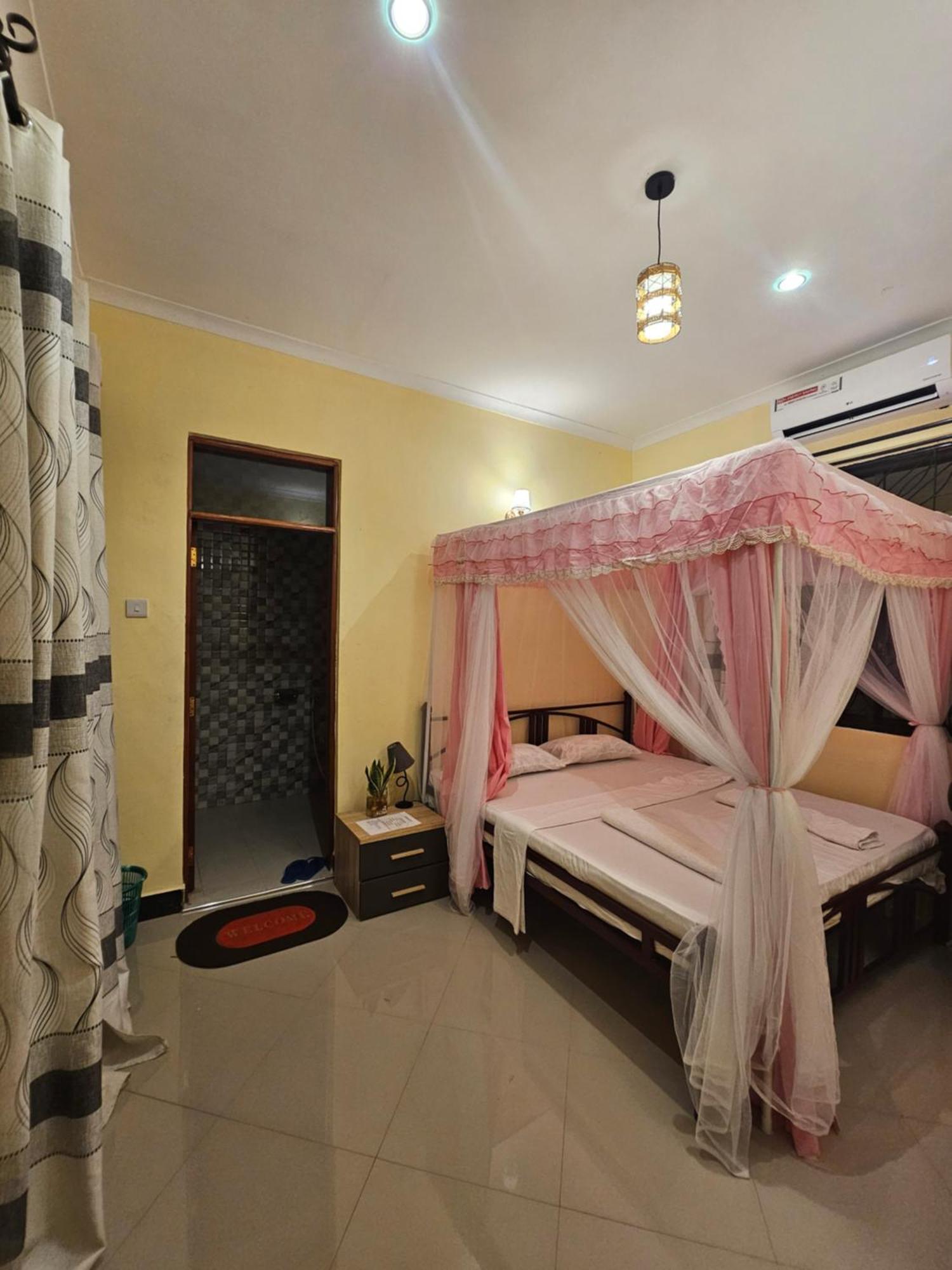 B-More Comfort Stay Boma la Ngombe Buitenkant foto