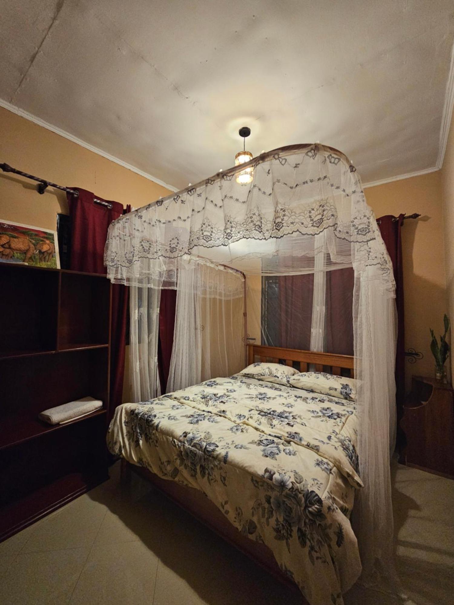 B-More Comfort Stay Boma la Ngombe Buitenkant foto